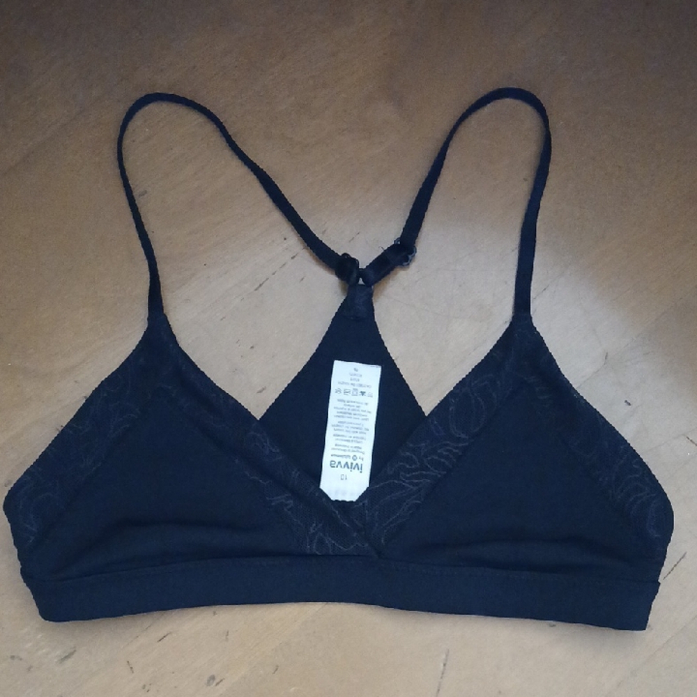 Ivivva Black Triangle Bralette